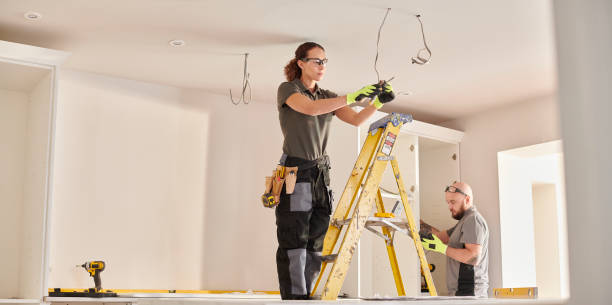 Best Affordable Emergency Electrician  in Glenwood Landing, NY